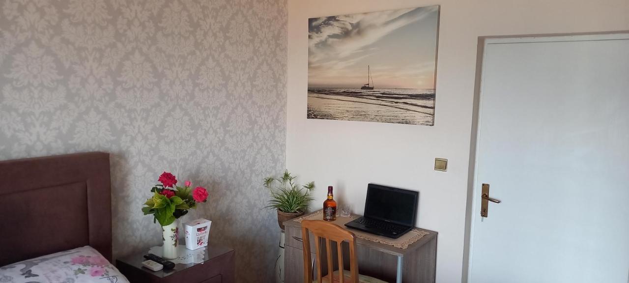 Rooms Vlaovic Herceg Novi Bagian luar foto